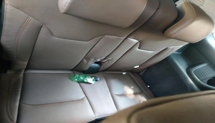 2024 Jeep MERIDIAN LIMITED (O) 4X2 AT, Diesel, Automatic, 24,941 km, interior