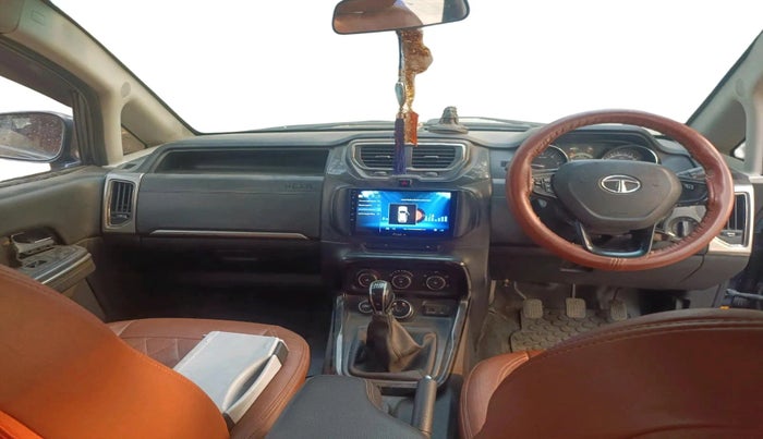 2017 Tata Hexa XM 4X2 7 STR, Diesel, Manual, 2,05,585 km, interior