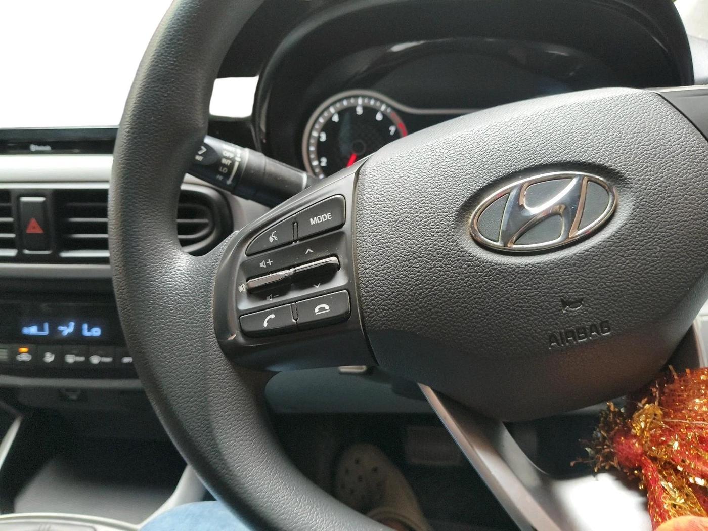 2020 Hyundai GRAND I10 NIOS SPORTZ AMT 1.2 KAPPA VTVT, Petrol, Automatic, 60,680 km, interior