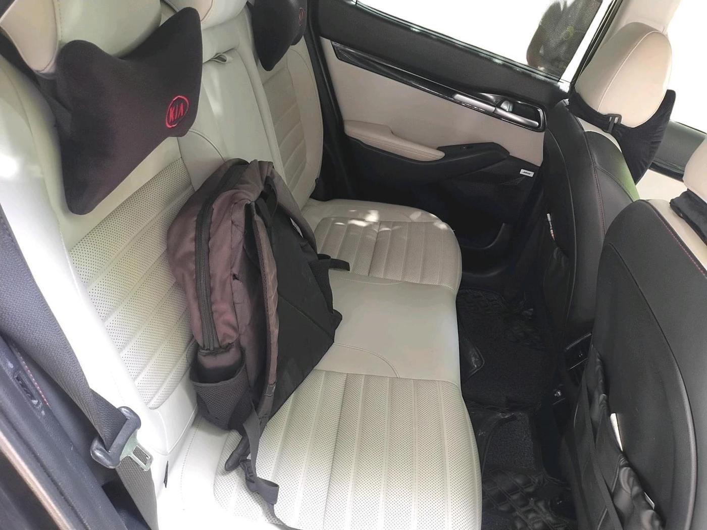 2019 KIA SELTOS GTX PLUS 1.4 PETROL, Petrol, Manual, 1,54,665 km, interior