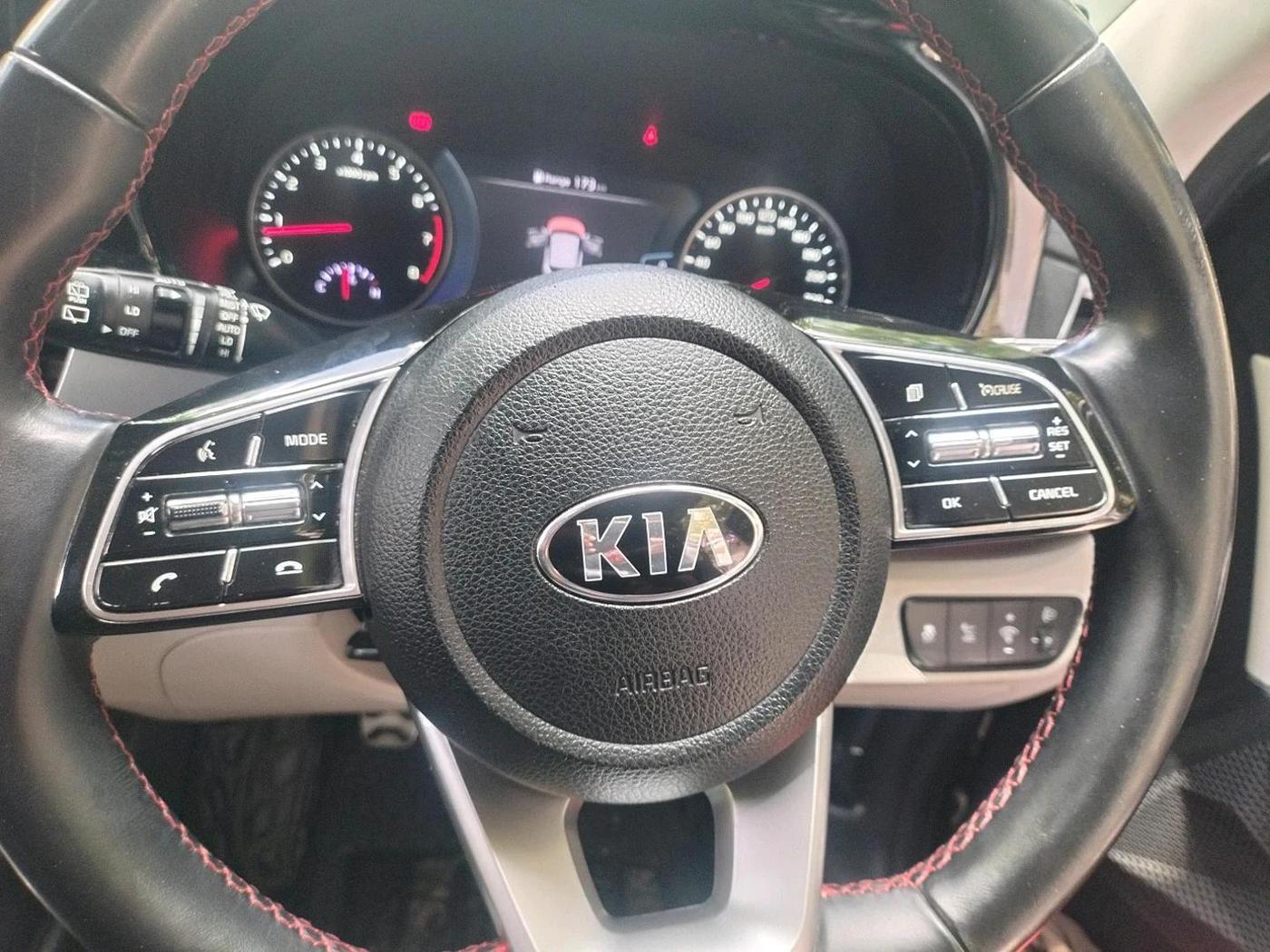 2019 KIA SELTOS GTX PLUS 1.4 PETROL, Petrol, Manual, 1,54,665 km, interior