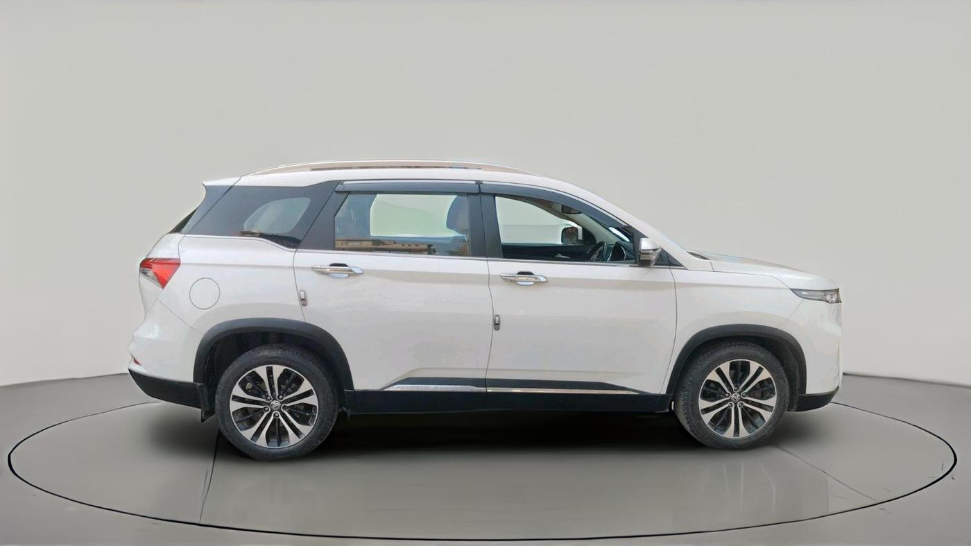 2021 MG HECTOR PLUS SMART 2.0 DIESEL TURBO MT 7-STR, Diesel, Manual, 70,579 km, exterior