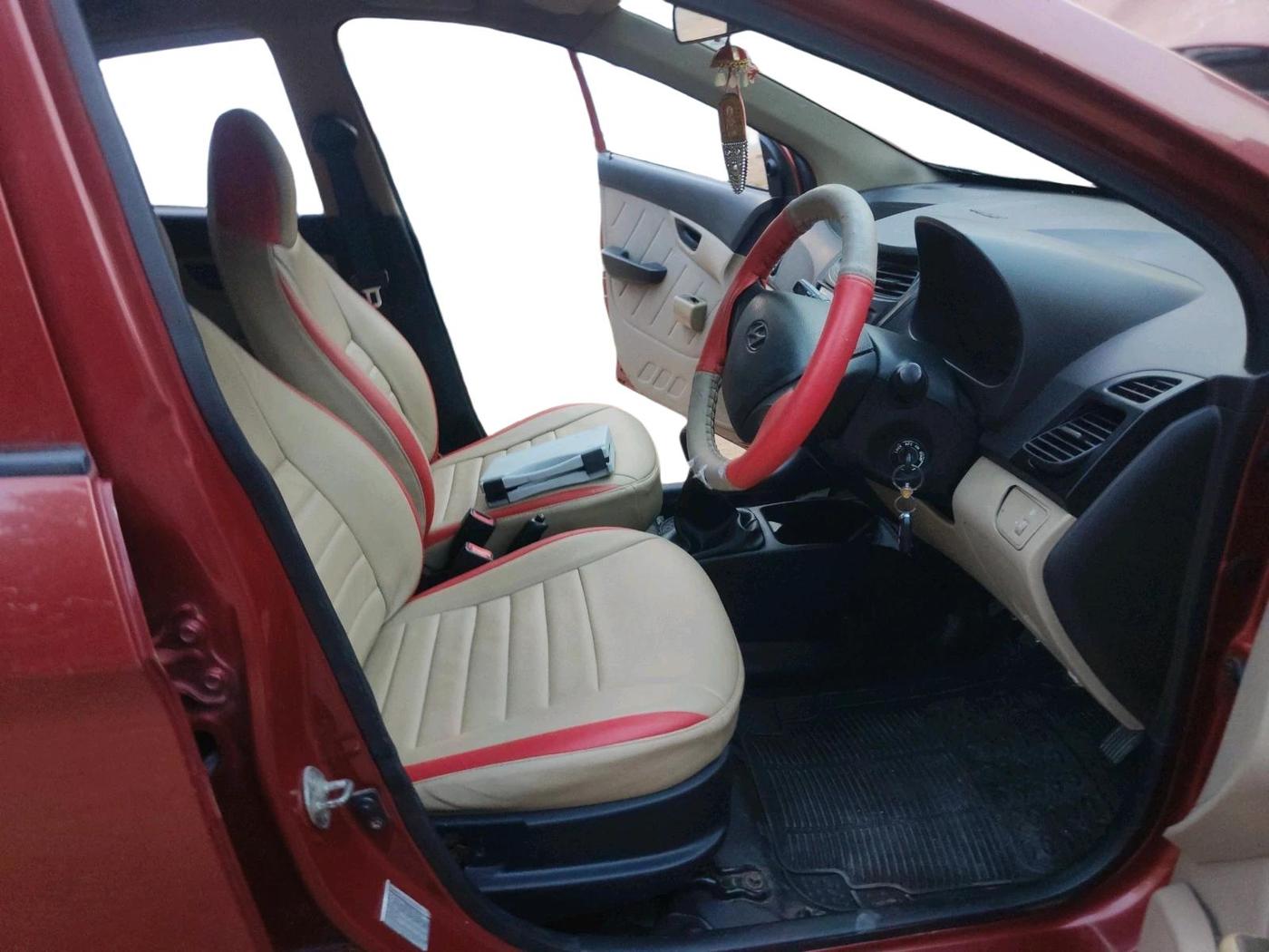 2013 Hyundai Eon D-LITE+, Petrol, Manual, 1,26,114 km, interior