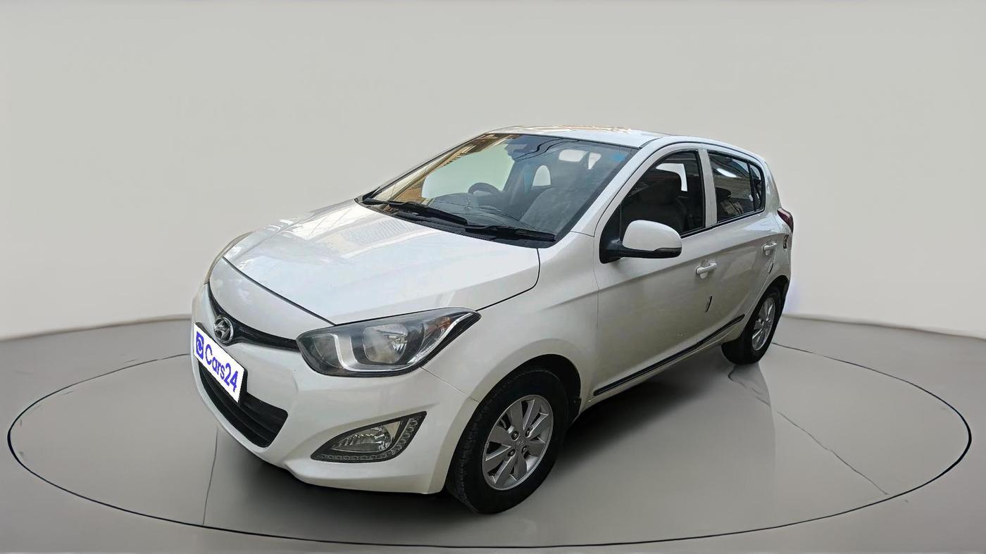 2013 Hyundai i20 SPORTZ 1.2, Petrol, Manual, 67,136 km, exterior