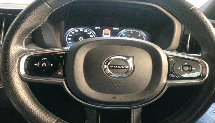 2019 Volvo XC 60 D5 INSCRIPTION, Diesel, Automatic, 1,38,189 km, interior