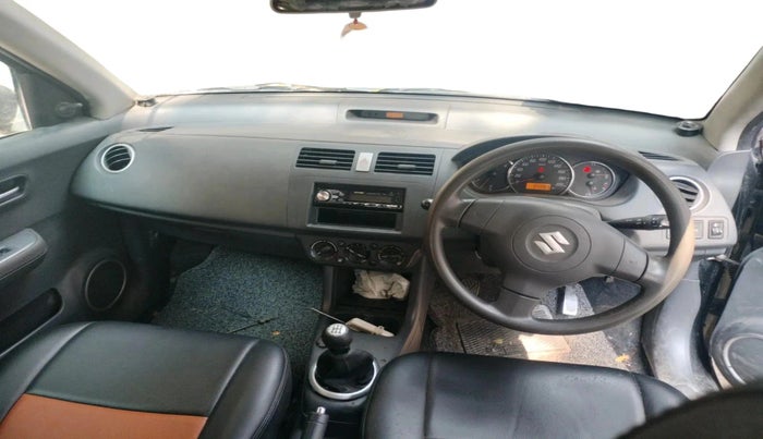 2008 Maruti Swift VXI 1.3, Petrol, Manual, 84,267 km, interior