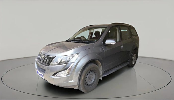 2016 Mahindra XUV500 W6, Diesel, Manual, 1,26,641 km, exterior