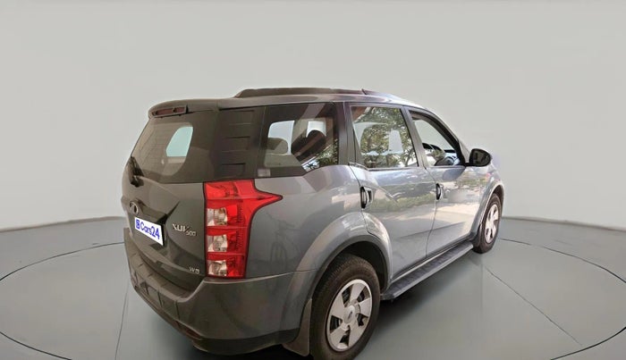 2016 Mahindra XUV500 W6, Diesel, Manual, 1,26,641 km, exterior