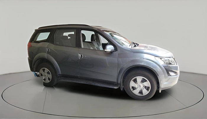 2016 Mahindra XUV500 W6, Diesel, Manual, 1,26,641 km, exterior