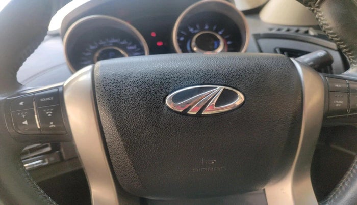 2018 Mahindra XUV500 W11 AT, Diesel, Automatic, 92,475 km, interior