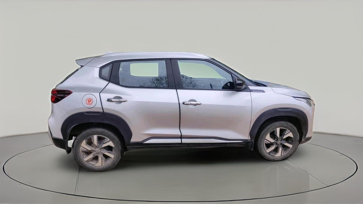 2024 Nissan MAGNITE N-Connecta B4D 1.0 Petrol AMT, Petrol, Automatic, 36,494 km, exterior