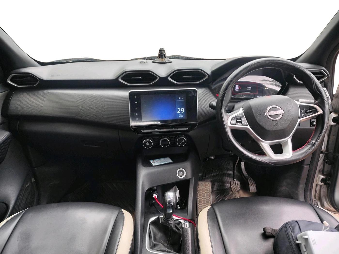 2024 Nissan MAGNITE N-Connecta B4D 1.0 Petrol AMT, Petrol, Automatic, 36,494 km, interior