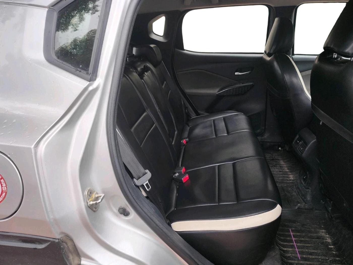 2024 Nissan MAGNITE N-Connecta B4D 1.0 Petrol AMT, Petrol, Automatic, 36,494 km, interior
