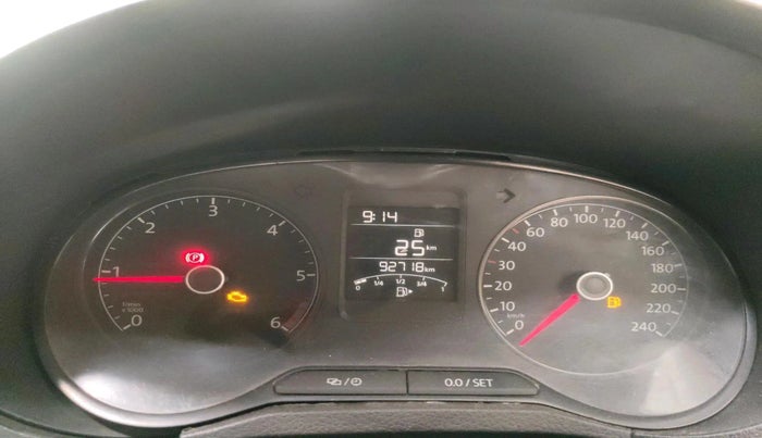 2018 Volkswagen Polo HIGHLINE1.5L, Diesel, Manual, 92,718 km, interior