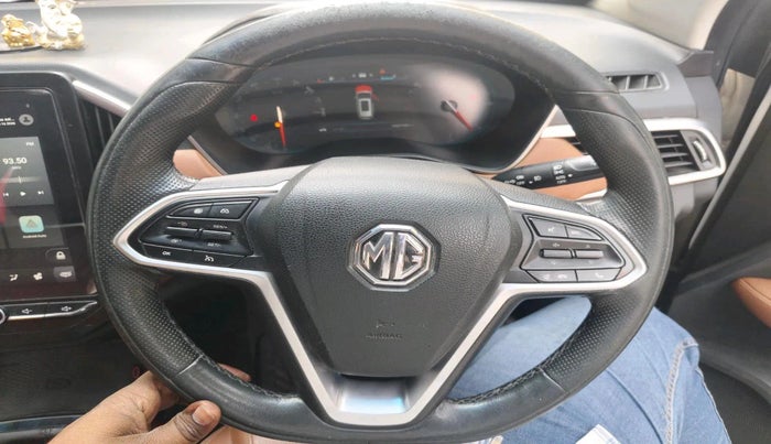 2021 MG HECTOR PLUS SHARP 2.0 DIESEL TURBO MT 6-STR, Diesel, Manual, 1,29,756 km, interior