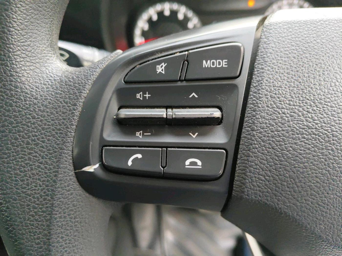 2020 Hyundai GRAND I10 NIOS MAGNA AMT 1.2 KAPPA VTVT, Petrol, Automatic, 30,423 km, interior