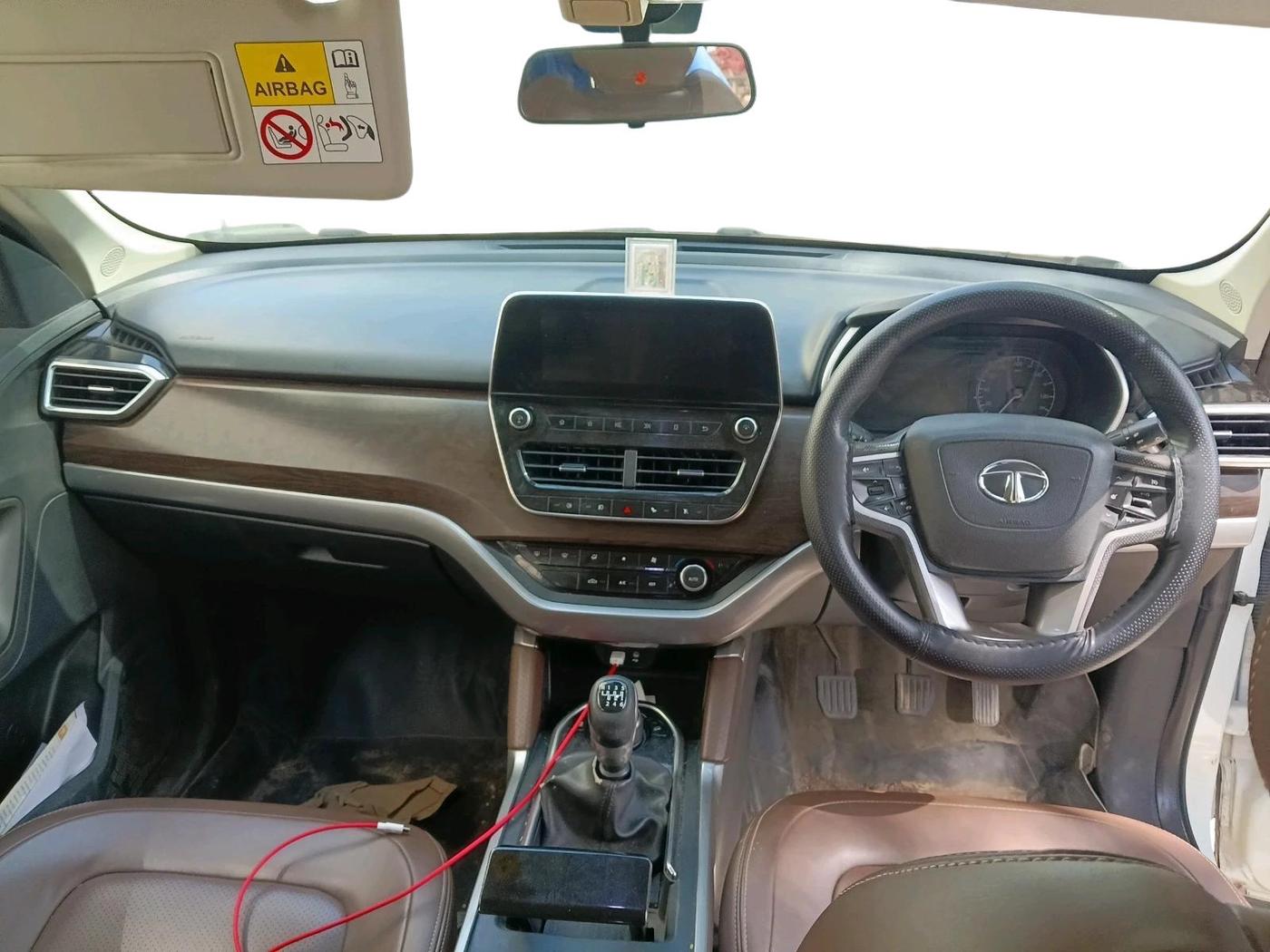 2021 Tata Harrier XZ 2.0L, Diesel, Manual, 1,18,989 km, interior
