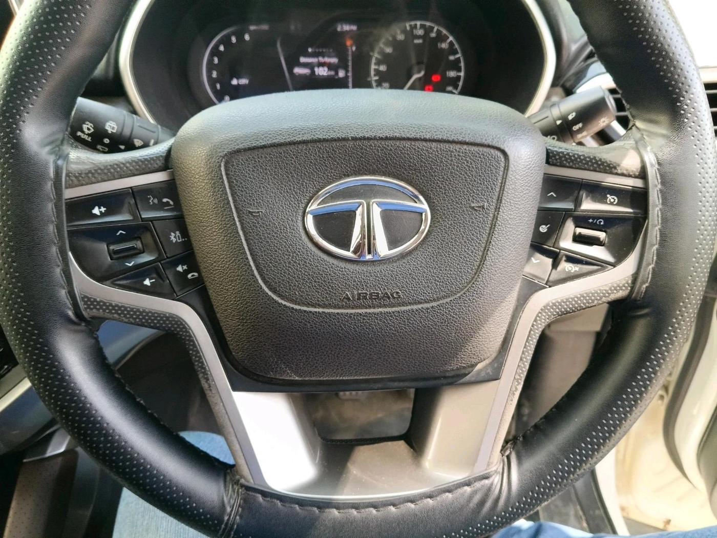 2021 Tata Harrier XZ 2.0L, Diesel, Manual, 1,18,989 km, interior