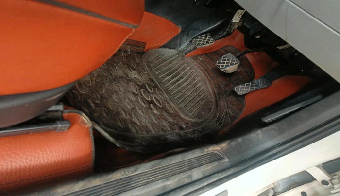 2022 Skoda KUSHAQ AMBITION 1.0L TSI MT, Petrol, Manual, 40,019 km, interior