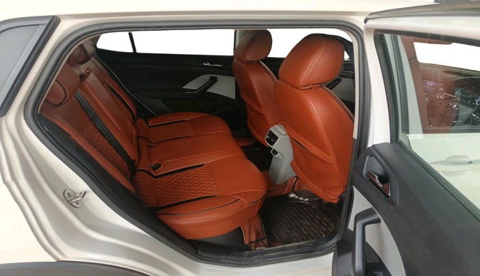 2022 Skoda KUSHAQ AMBITION 1.0L TSI MT, Petrol, Manual, 40,019 km, interior