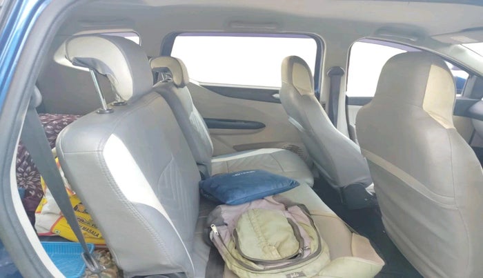 2020 Renault TRIBER RXZ, Petrol, Manual, 54,887 km, interior