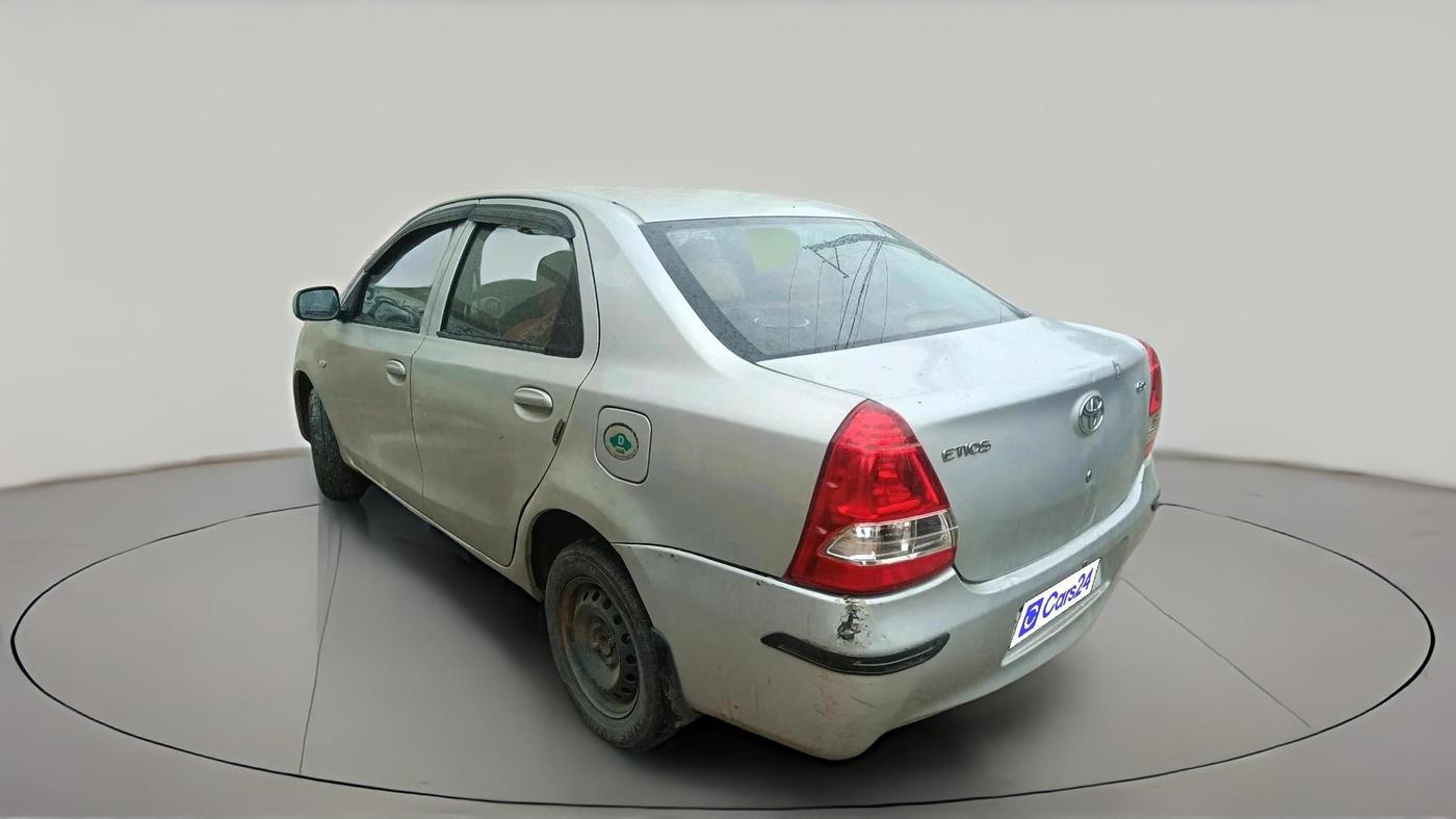 2017 Toyota Etios GD, Diesel, Manual, 1,82,654 km, exterior