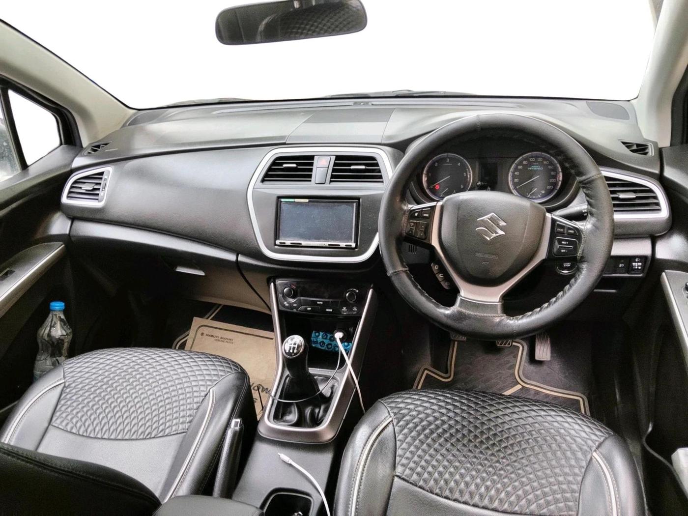 2019 Maruti S Cross DELTA 1.3, Diesel, Manual, 1,78,878 km, interior