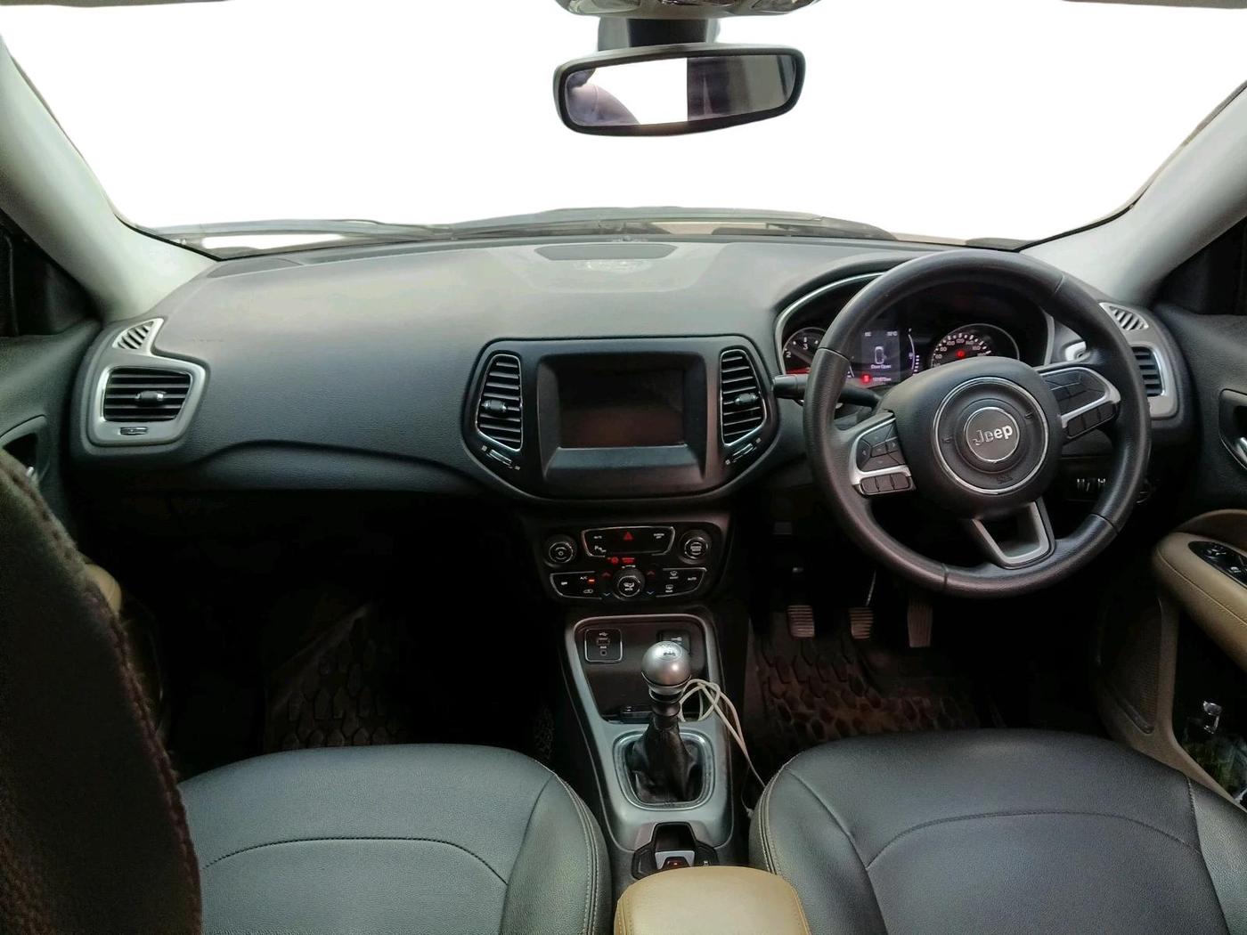 2018 Jeep Compass LONGITUDE (O) 2.0 DIESEL, Diesel, Manual, 1,23,148 km, interior