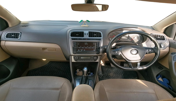 2018 Volkswagen Vento HIGHLINE PLUS 1.5 AT 16 ALLOY, Diesel, Automatic, 71,822 km, interior