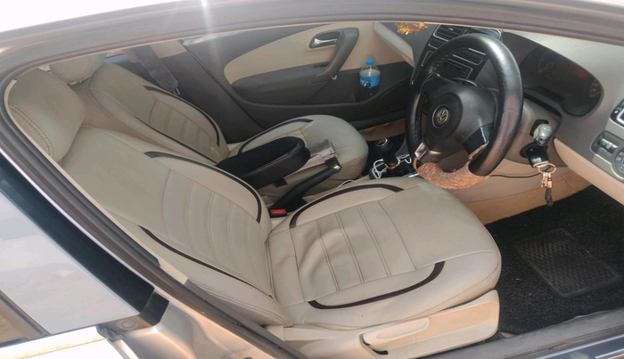 2011 Volkswagen Vento HIGHLINE DIESEL 1.6, Diesel, Manual, 1,51,617 km, interior