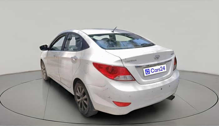2013 Hyundai Verna FLUIDIC 1.6 CRDI SX, Diesel, Manual, 3,63,876 km, exterior