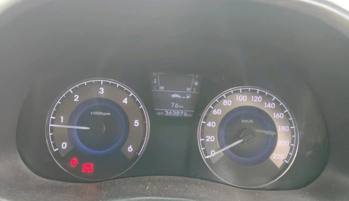 2013 Hyundai Verna FLUIDIC 1.6 CRDI SX, Diesel, Manual, 3,63,876 km, interior