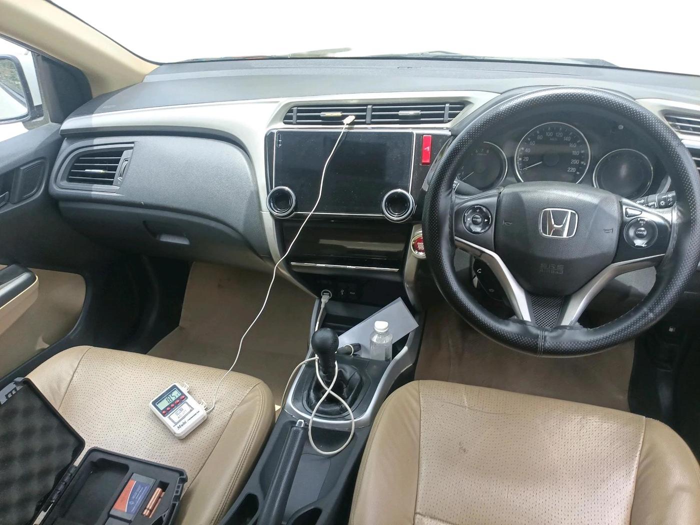 2016 Honda City 1.5L I-VTEC VX, Petrol, Manual, 1,03,813 km, interior