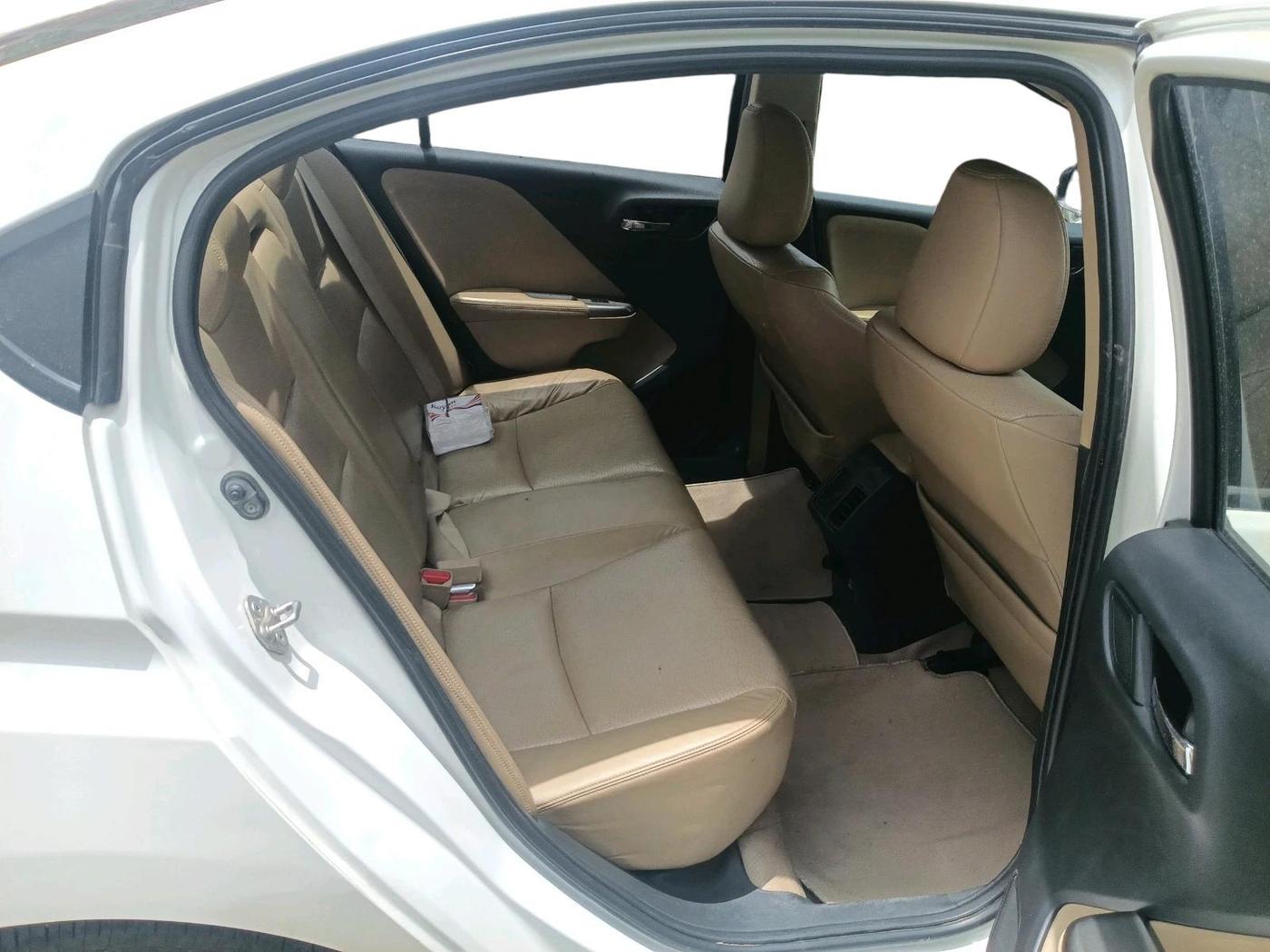 2016 Honda City 1.5L I-VTEC VX, Petrol, Manual, 1,03,813 km, interior