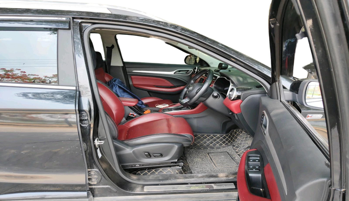 2022 MG ASTOR SAVVY 1.3 TURBO AT S RED, Petrol, Automatic, 50,180 km, interior