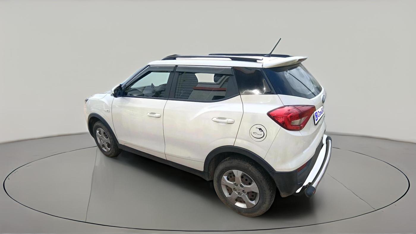 2022 Mahindra XUV300 W6 1.5 Diesel, Diesel, Manual, 53,025 km, exterior