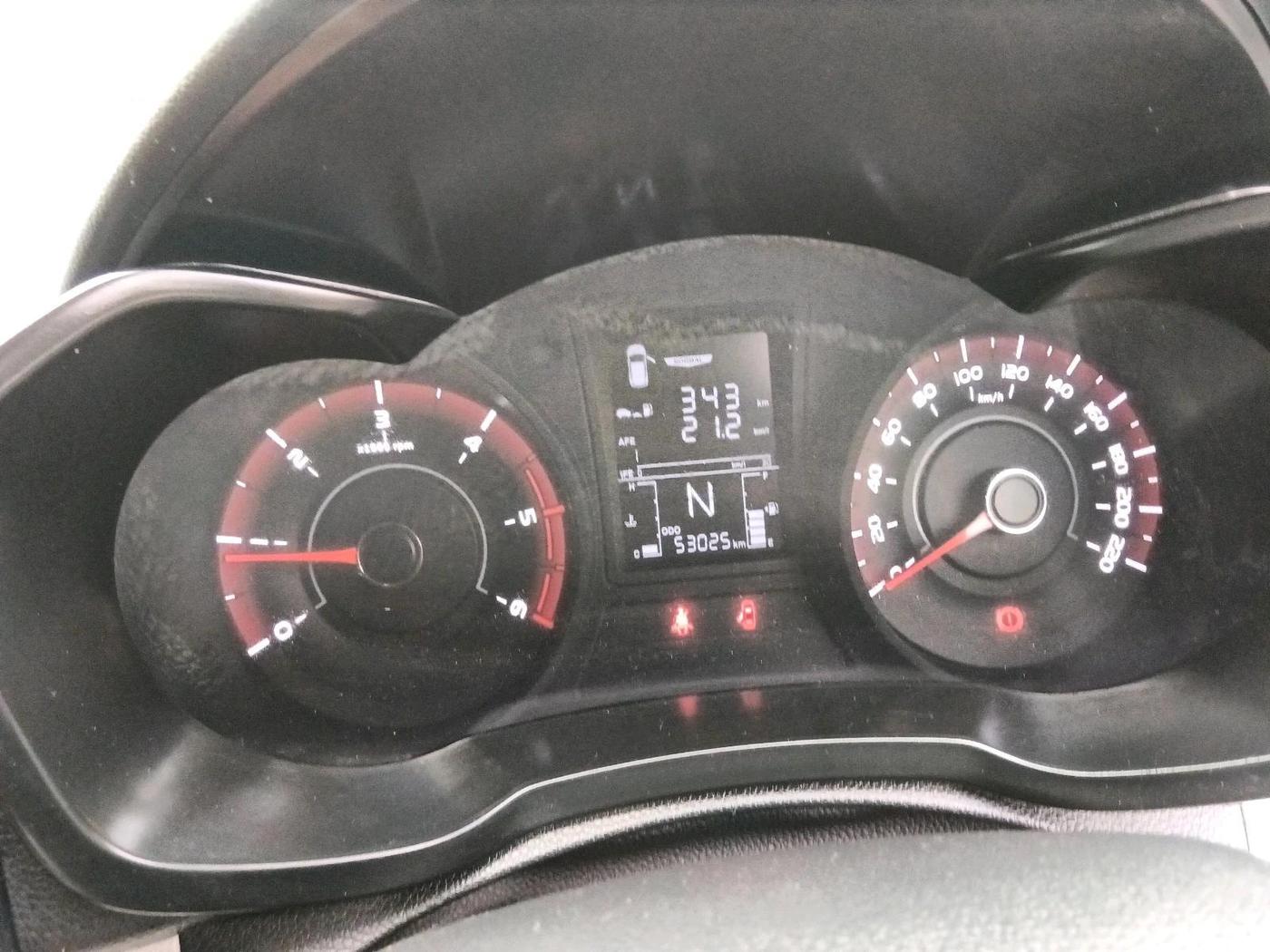 2022 Mahindra XUV300 W6 1.5 Diesel, Diesel, Manual, 53,025 km, interior