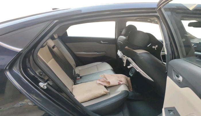 2021 Hyundai Verna SX (O)1.5 VTVT, Petrol, Manual, 57,090 km, interior