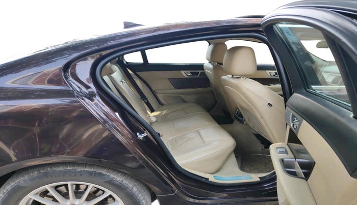 2015 Jaguar XF 2.2 DIESEL LUXURY, Diesel, Automatic, 95,946 km, interior