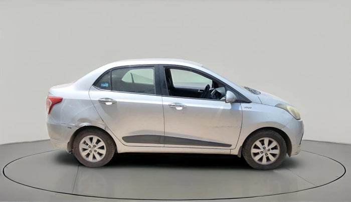 2014 Hyundai Xcent SX 1.2, Petrol, Manual, 2,85,659 km, exterior