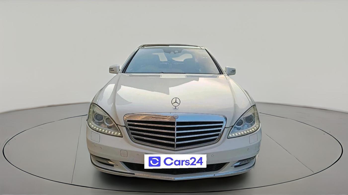 2013 Mercedes Benz S Class 500L, Petrol, Automatic, 1,36,923 km, exterior