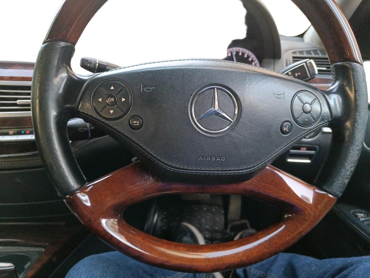 2013 Mercedes Benz S Class 500L, Petrol, Automatic, 1,36,923 km, interior