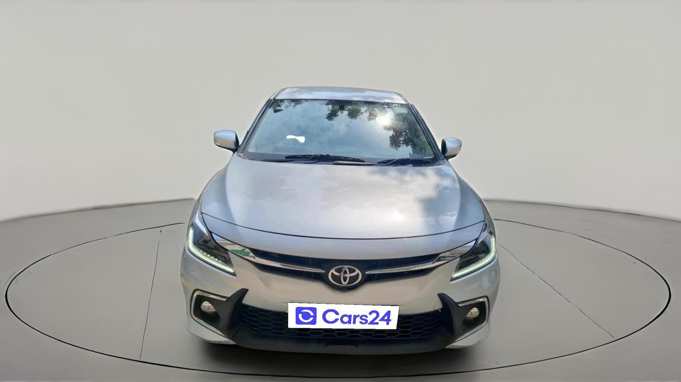 2022 Toyota Glanza V, Petrol, Manual, 42,724 km, exterior