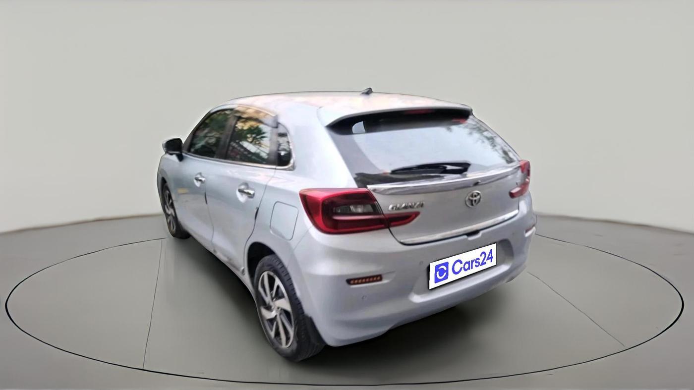 2022 Toyota Glanza V, Petrol, Manual, 42,724 km, exterior