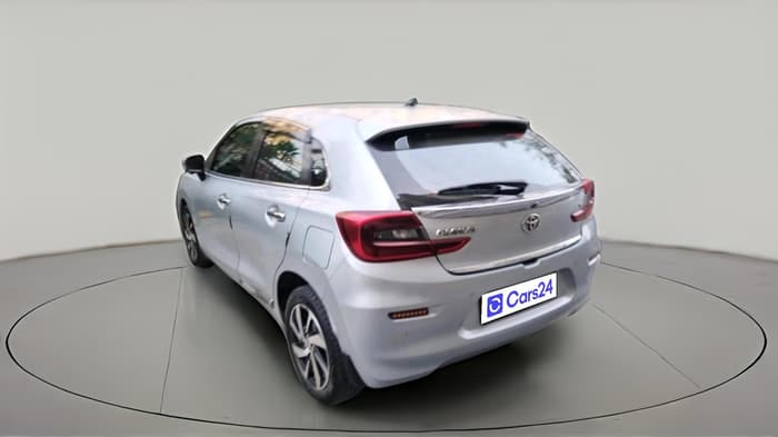 2022 Toyota Glanza V, Petrol, Manual, 42,724 km, exterior