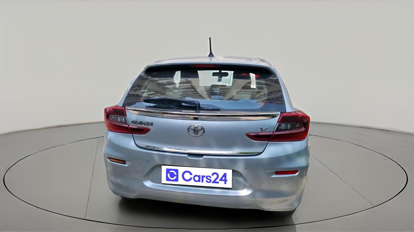 2022 Toyota Glanza V, Petrol, Manual, 42,724 km, exterior