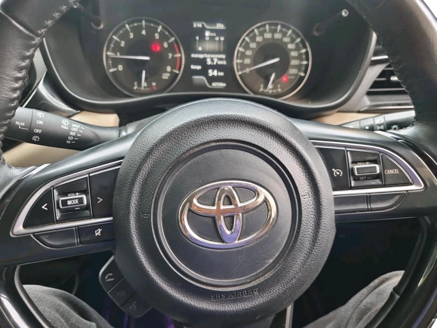 2022 Toyota Glanza V, Petrol, Manual, 42,724 km, interior