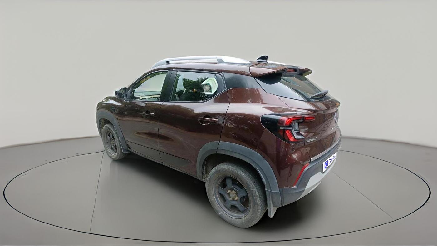 2022 Renault Kiger RXT AMT, Petrol, Automatic, 31,946 km, exterior