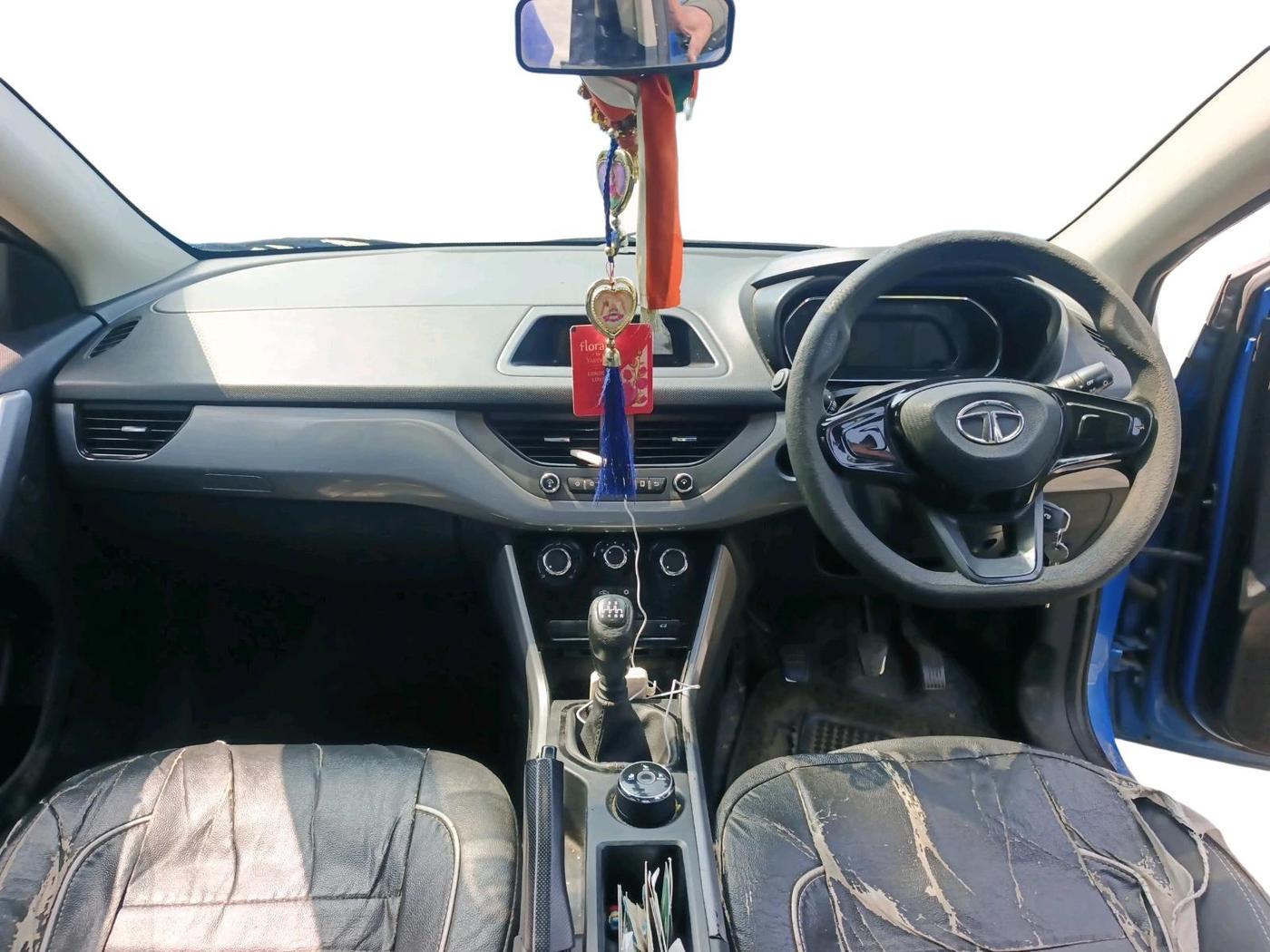 2020 Tata NEXON XM PETROL, Petrol, Manual, 1,09,395 km, interior