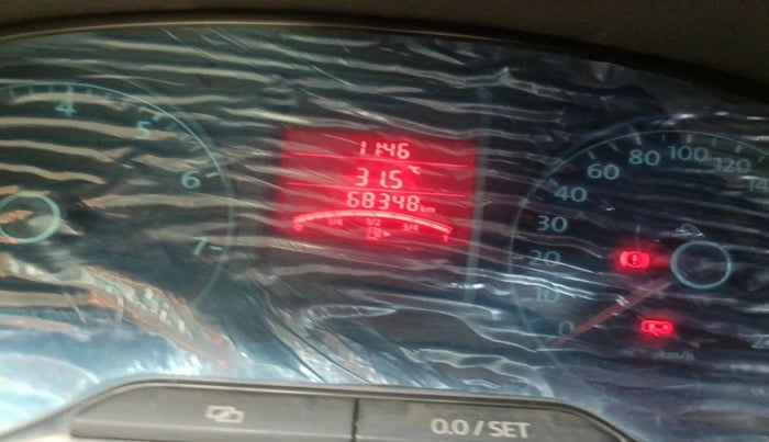 2011 Volkswagen Vento HIGHLINE 1.6 MPI, Petrol, Manual, 68,348 km, interior